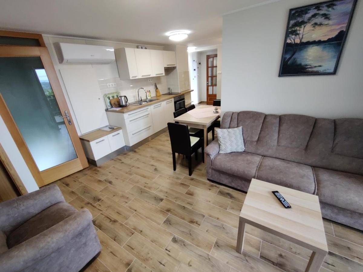 Bertalan Apartman Вонярцвашхедь Экстерьер фото
